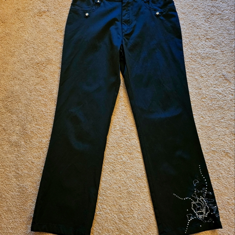 Women's Crop Pants